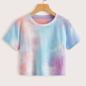 NWT tie dye crop shirt